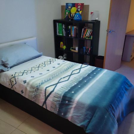 Habitacion Amplia Y Comoda Reus Dış mekan fotoğraf