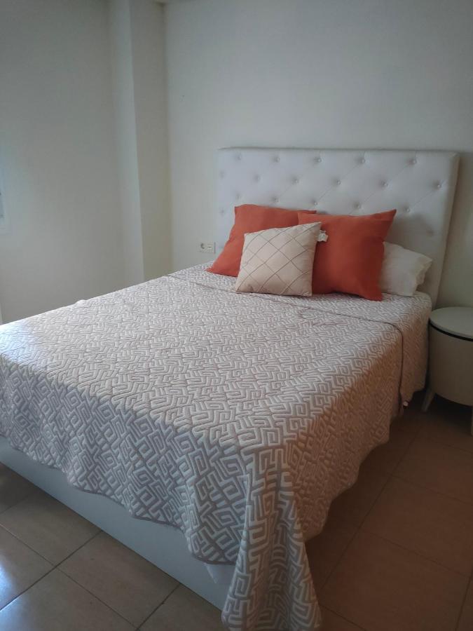 Habitacion Amplia Y Comoda Reus Dış mekan fotoğraf
